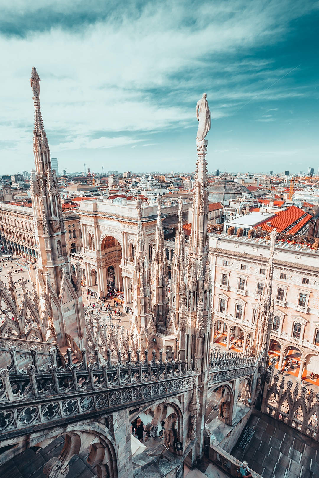 05_Znamenitosti_Milana_-_Sights_of_Milan_-_Photo_by_Mikita_Yo_on_Unsplash.jpg